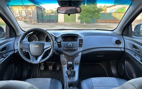 Chevrolet Cruze II, 2011 год, 760 000 рублей, 8 фотография