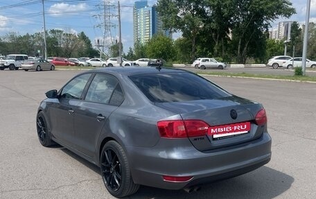 Volkswagen Jetta VI, 2013 год, 950 000 рублей, 5 фотография