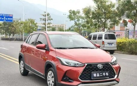 Toyota Yaris XP150 рестайлинг, 2021 год, 1 220 000 рублей, 3 фотография