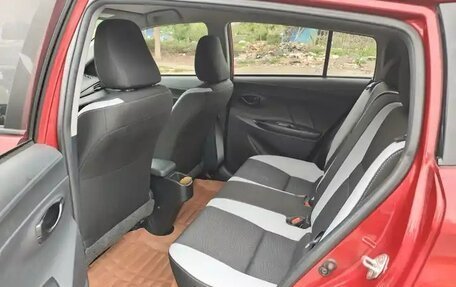 Toyota Yaris XP150 рестайлинг, 2021 год, 1 220 000 рублей, 19 фотография