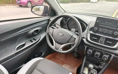 Toyota Yaris XP150 рестайлинг, 2021 год, 1 220 000 рублей, 14 фотография