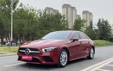 Mercedes-Benz A-Класс, 2020 год, 1 810 000 рублей, 1 фотография