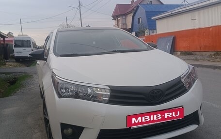 Toyota Corolla, 2013 год, 1 350 000 рублей, 4 фотография