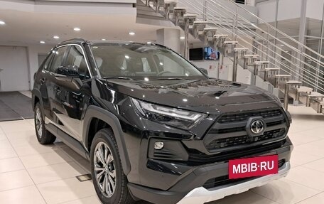 Toyota RAV4, 2024 год, 3 950 000 рублей, 3 фотография