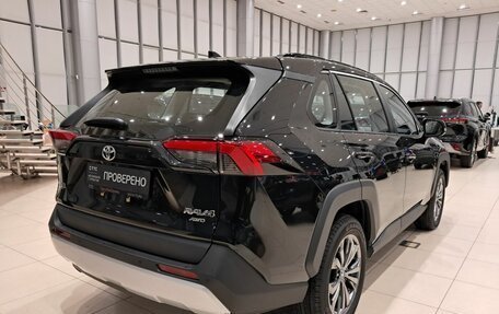 Toyota RAV4, 2024 год, 3 950 000 рублей, 6 фотография