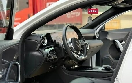 Mercedes-Benz A-Класс, 2022 год, 1 610 000 рублей, 4 фотография