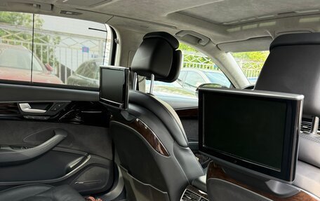 Audi A8, 2016 год, 4 500 000 рублей, 10 фотография