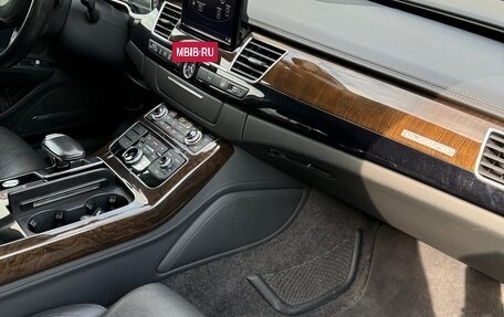 Audi A8, 2016 год, 4 500 000 рублей, 9 фотография