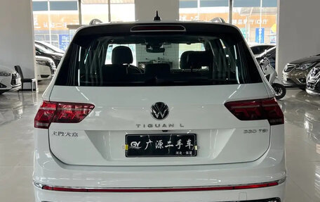 Volkswagen Tiguan II, 2022 год, 2 570 999 рублей, 5 фотография