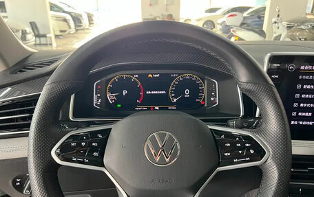 Volkswagen Tiguan II, 2022 год, 2 570 999 рублей, 12 фотография