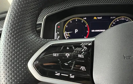 Volkswagen Tiguan II, 2022 год, 2 570 999 рублей, 14 фотография