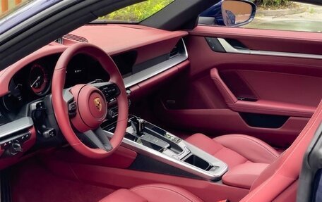 Porsche 911, 2022 год, 14 000 999 рублей, 9 фотография