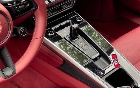 Porsche 911, 2022 год, 14 000 999 рублей, 11 фотография