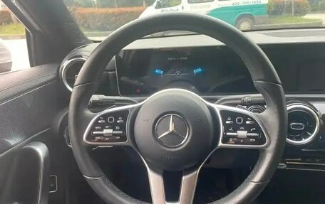 Mercedes-Benz A-Класс, 2020 год, 1 720 000 рублей, 14 фотография