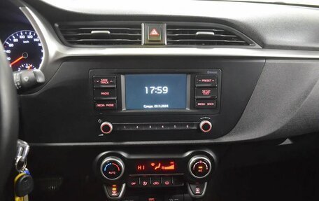 KIA Rio IV, 2021 год, 1 470 000 рублей, 10 фотография