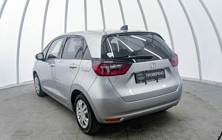 Honda Fit, 2020 год, 1 530 000 рублей, 8 фотография