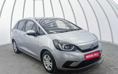 Honda Fit, 2020 год, 1 530 000 рублей, 3 фотография