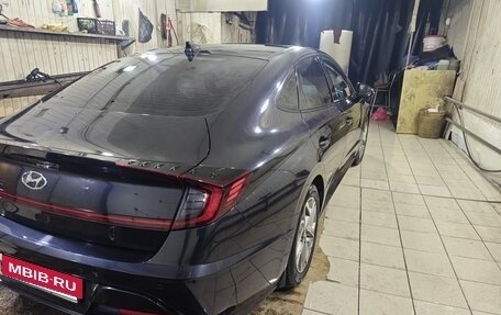 Hyundai Sonata VIII, 2021 год, 2 100 000 рублей, 3 фотография