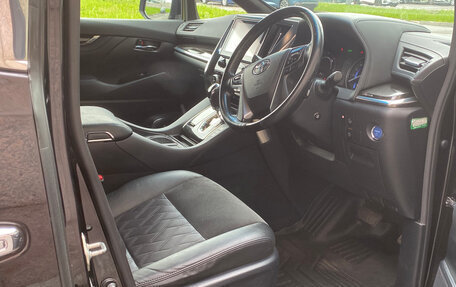 Toyota Vellfire II, 2016 год, 4 300 000 рублей, 11 фотография