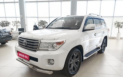 Toyota Land Cruiser 200, 2013 год, 3 877 000 рублей, 1 фотография