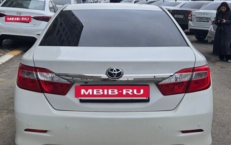 Toyota Camry, 2011 год, 1 550 000 рублей, 8 фотография