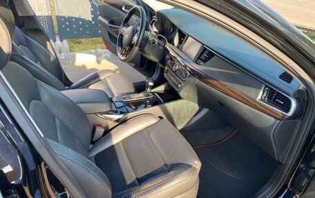KIA K7, 2019 год, 2 400 000 рублей, 9 фотография