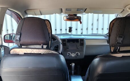 Nissan Tiida, 2011 год, 900 000 рублей, 5 фотография