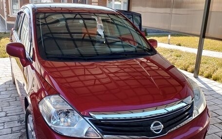 Nissan Tiida, 2011 год, 900 000 рублей, 4 фотография