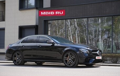 Mercedes-Benz E-Класс AMG, 2018 год, 7 300 000 рублей, 5 фотография