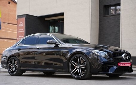 Mercedes-Benz E-Класс AMG, 2018 год, 7 300 000 рублей, 9 фотография