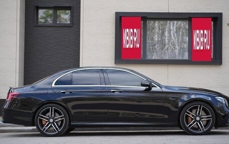 Mercedes-Benz E-Класс AMG, 2018 год, 7 300 000 рублей, 11 фотография