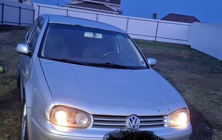 Volkswagen Golf IV, 2001 год, 350 000 рублей, 21 фотография