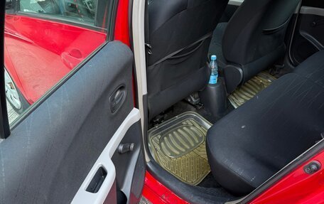 Toyota Yaris III рестайлинг, 2006 год, 799 000 рублей, 7 фотография