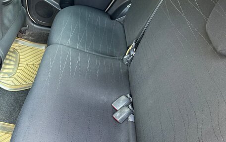 Toyota Yaris III рестайлинг, 2006 год, 799 000 рублей, 8 фотография