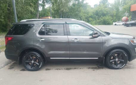 Ford Explorer VI, 2016 год, 2 500 000 рублей, 4 фотография