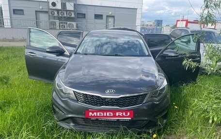 KIA Optima IV, 2019 год, 2 400 000 рублей, 16 фотография