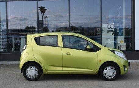 Chevrolet Spark III, 2012 год, 777 000 рублей, 4 фотография
