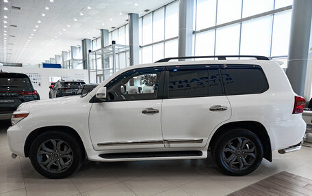 Toyota Land Cruiser 200, 2013 год, 3 877 000 рублей, 10 фотография