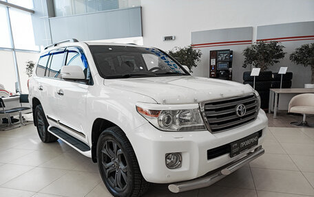 Toyota Land Cruiser 200, 2013 год, 3 877 000 рублей, 3 фотография