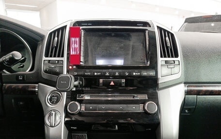 Toyota Land Cruiser 200, 2013 год, 3 877 000 рублей, 18 фотография