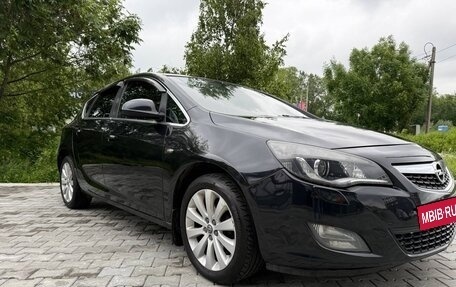 Opel Astra J, 2011 год, 920 000 рублей, 3 фотография