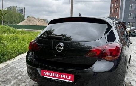 Opel Astra J, 2011 год, 920 000 рублей, 9 фотография