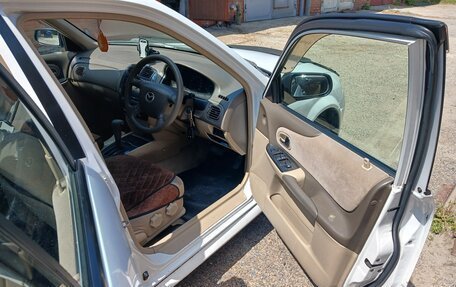Mazda Familia, 2002 год, 330 000 рублей, 9 фотография