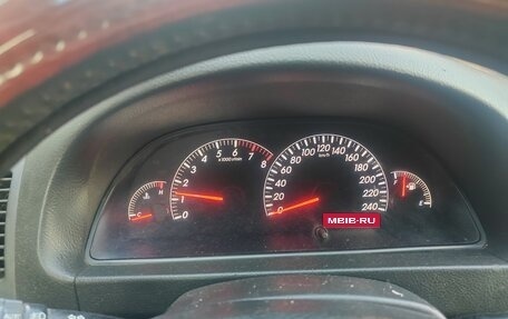 Toyota Camry V40, 2004 год, 650 000 рублей, 11 фотография