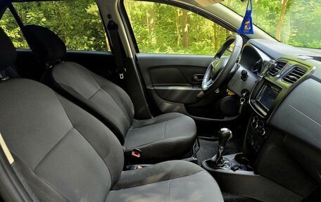 Renault Logan II, 2018 год, 1 060 000 рублей, 8 фотография
