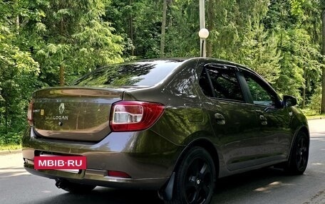 Renault Logan II, 2018 год, 1 060 000 рублей, 6 фотография