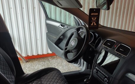 Volkswagen Golf VI, 2010 год, 800 000 рублей, 7 фотография
