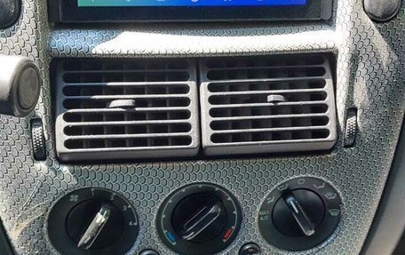 Ford Explorer III, 2004 год, 1 050 000 рублей, 11 фотография