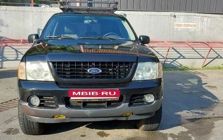 Ford Explorer III, 2004 год, 1 050 000 рублей, 3 фотография