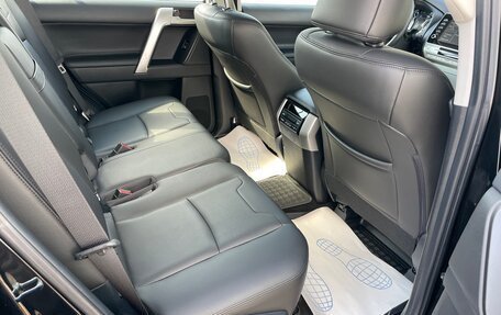 Toyota Land Cruiser Prado 150 рестайлинг 2, 2020 год, 6 900 000 рублей, 11 фотография